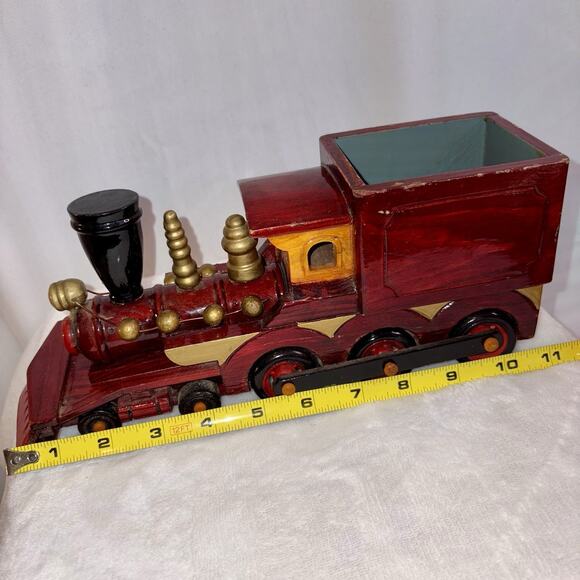 Wooden Train Centerpiece PBC International Locomotive Candy Or Pencil Holder - Picture 12 of 13